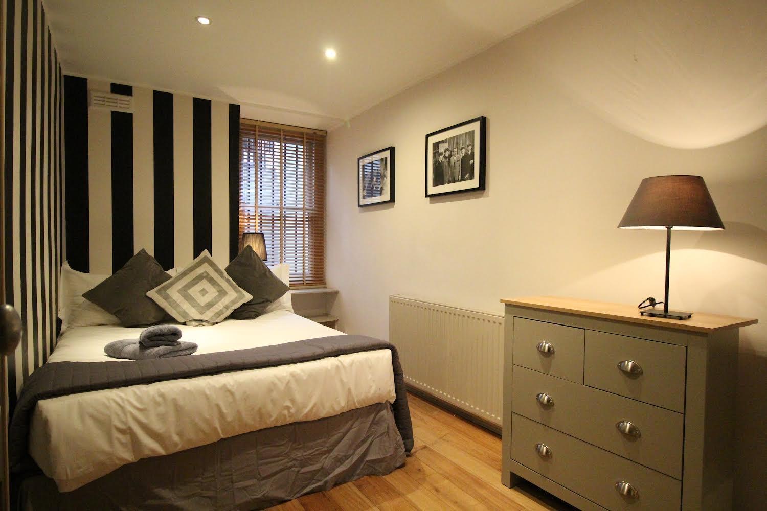 The Bromptons, Luxury South Kensington Apartament *